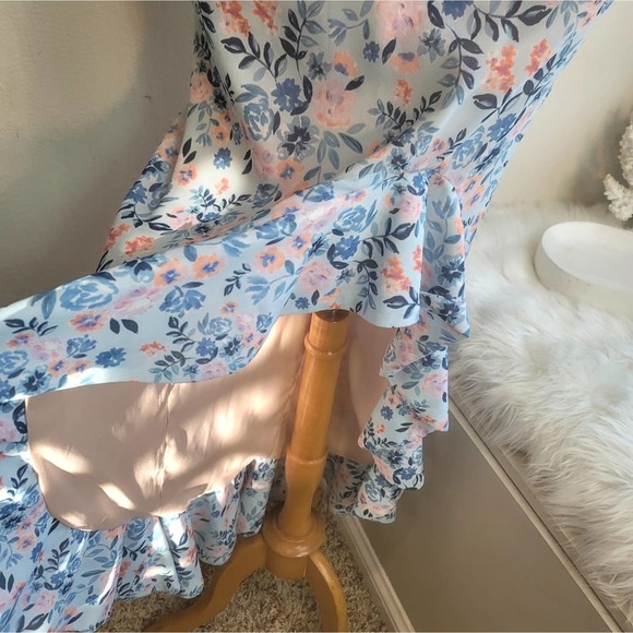 LOVERS + FRIENDS x REVOLVE AHAMANI ASYMMETRICAL GOWN IN BLUE MEADOW FLORAL XSMAL - Picture 12 of 16